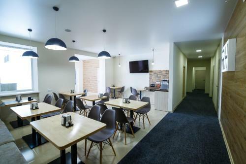 Rooms Hotel