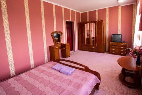 Hotel ?????