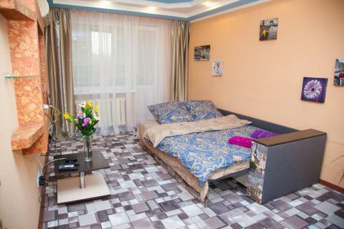 Semi-luxury Apartment On Stalevarov 28a