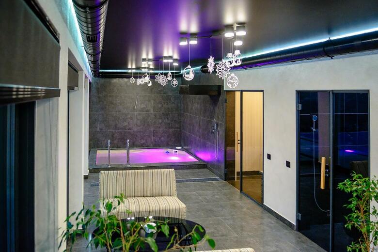 Hotel ??????? ??????