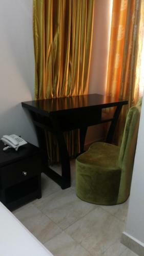 Tripplex Hotel