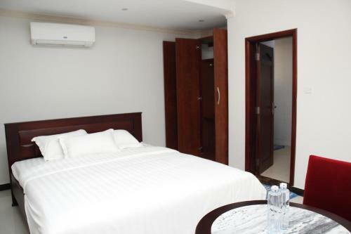 Kenlon Hotel