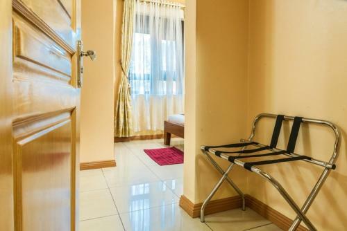 Luxury Apartment For 24 People