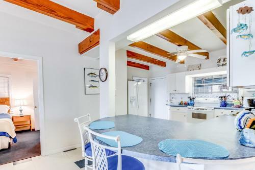 Bayside Bungalow