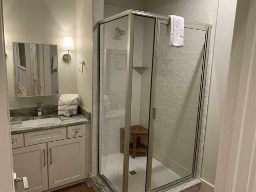 Captain's Landing By Meyer Vacation Rentals