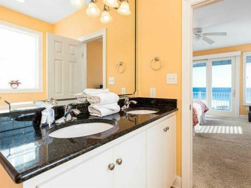 Sea Monster West By Meyer Vacation Rentals