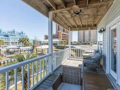 Summer Breeze West By Meyer Vacation Rentals