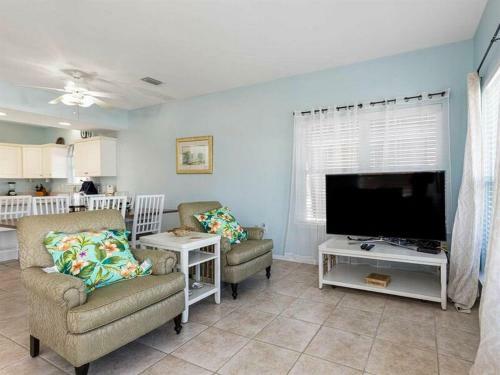 Summer Breeze West By Meyer Vacation Rentals