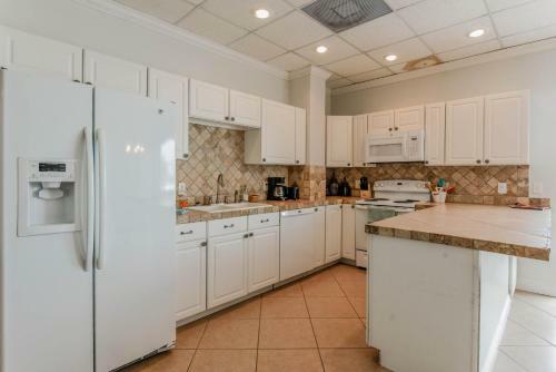 Apartamento Condo Overlooking The Marina At River Rocks Landing