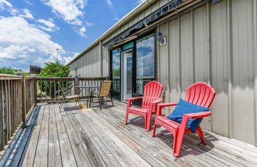 Apartamento Condo Overlooking The Marina At River Rocks Landing