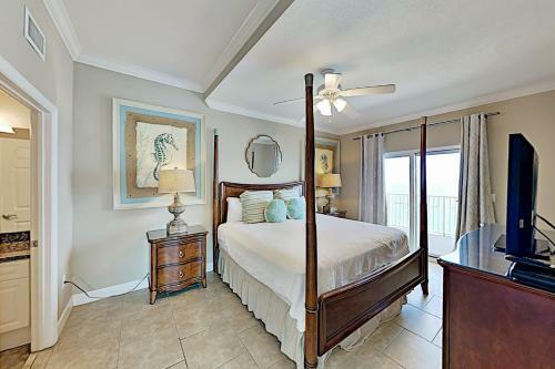 Apartamento Gulf-front Getaway - Pools, Hot Tub - Steps To Sand Condo