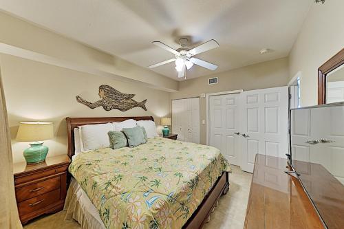Apartamento Gulf-front Getaway - Pools, Hot Tub - Steps To Sand Condo