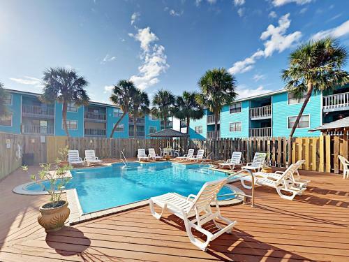 Apartamento West Beach Condo Unit 116