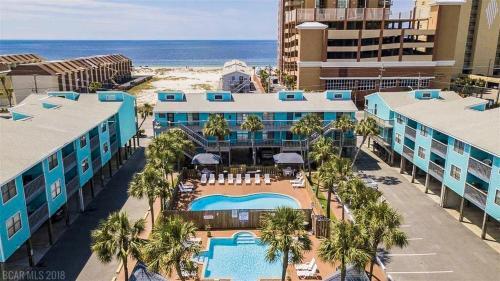 Apartamento West Beach Condo Unit 116