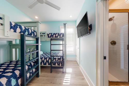 West Side Cottage #o