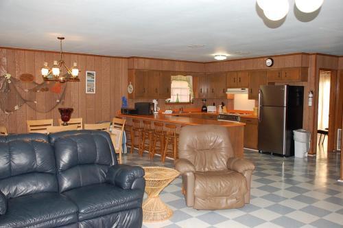 Andrews Cottage Sm Pets Home