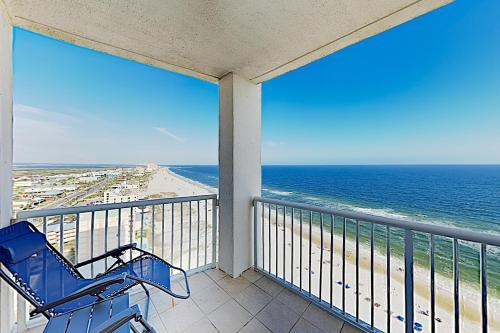 Apartamento Island Tower Unit 1901 Condo