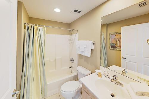 Apartamento Island Tower Unit 1901 Condo