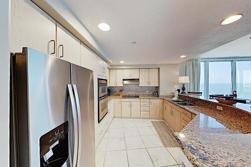 Apartamento Island Tower Unit 1901 Condo