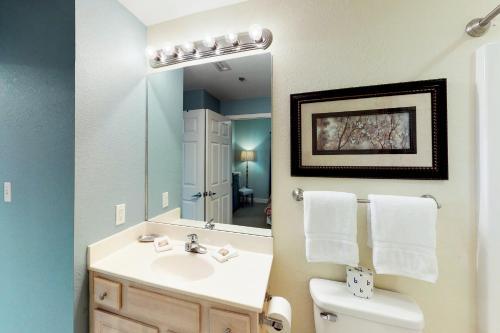 Apartamento Crystal Shores West Condos