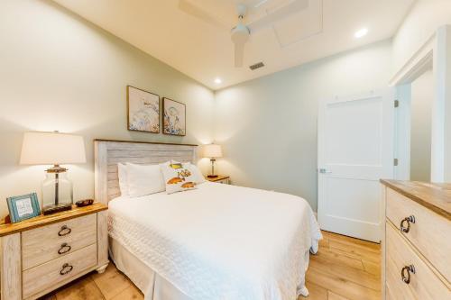 West Side Cottage #q - Coastal Casa