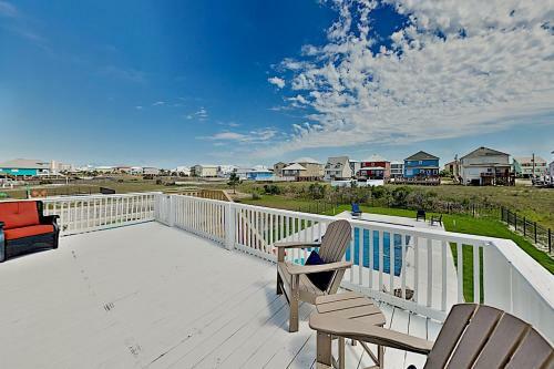 1387 W Lagoon Ave Home