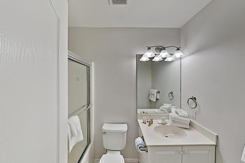 1387 W Lagoon Ave Home