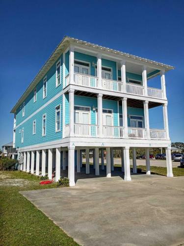 H_the Boardwalk...ch Hangout A Home