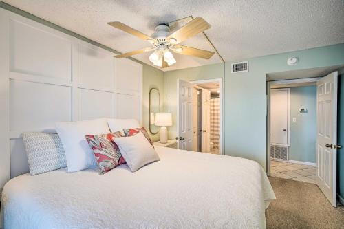 Apartamento Cozy Beachfront Escape With Pool And Gulf Access!