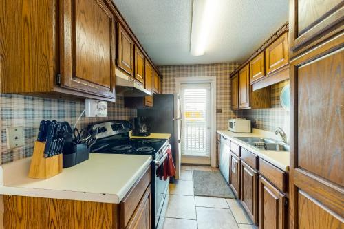 Ocean Reef Condos