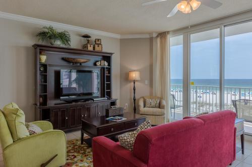 Lighthouse Condominiums III