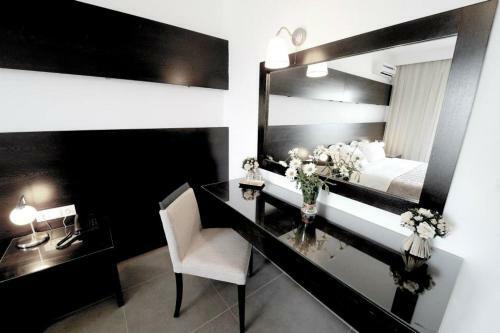 Apolis Beachscape Hotel