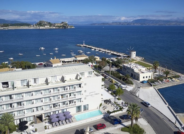 Aquis Mon Repos Palace Arthotel