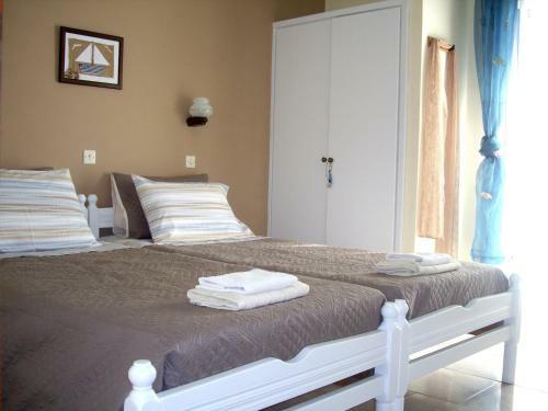 Alex Studios & Apartments