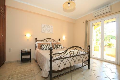 Alex Studios & Apartments