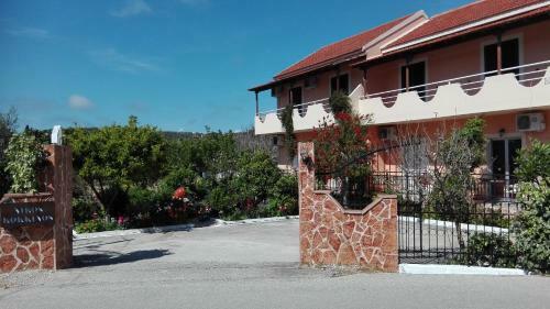 Kokkinos Apartments