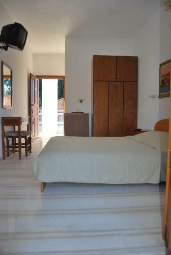 Hostal Hotel Orama