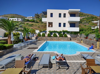 Aparthotel Emporios Bay Hotel