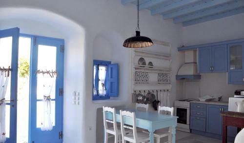 Villa Belogna Ikons