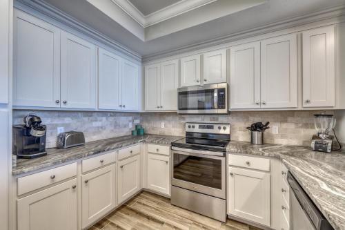 Phoenix Orange Beach #1502
