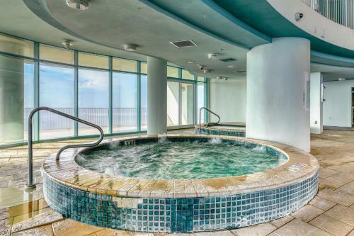 Turquoise Place 2707c