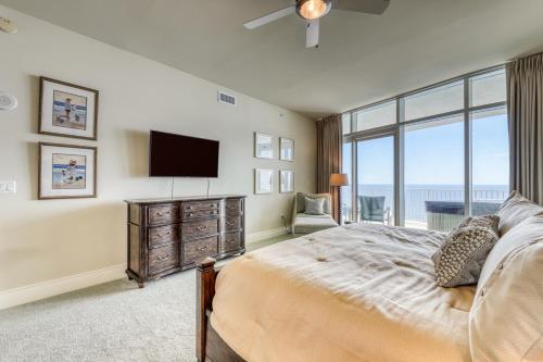 Turquoise Place 2707c