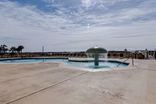 Apartamento Phoenix Viii Unit 1406 Condo