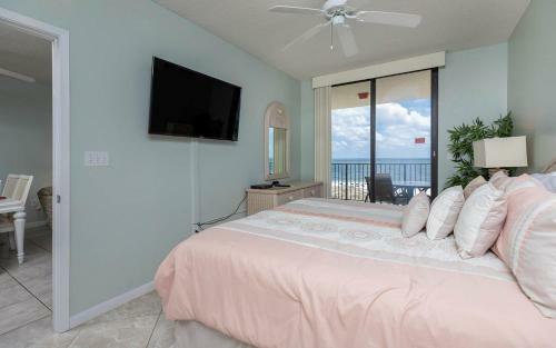 Hotel Phoenix Viii By Brett Robinson Vacations