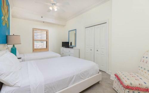 Hotel Phoenix Viii By Brett Robinson Vacations