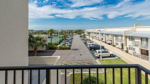 Hotel Phoenix Viii By Brett Robinson Vacations