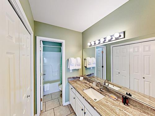 Apartamento Breezy Gulf-view Condo Unit #209 Condo