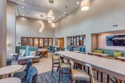 Hotel Hampton Inn And Suites Saraland Mobile