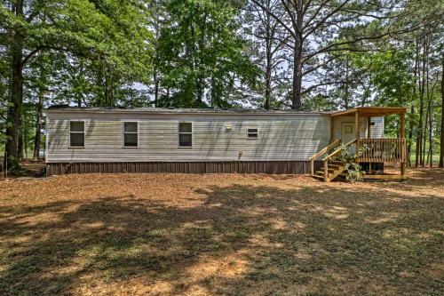 Home On Jordan Lake With Shared Dock And Boat Slip!