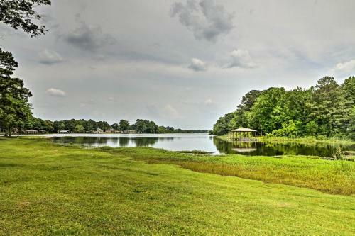 Home On Jordan Lake With Shared Dock And Boat Slip!